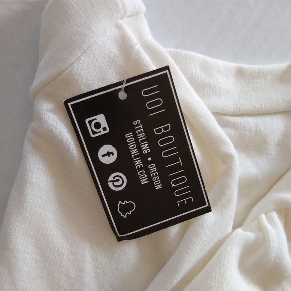 NWT Women's Flirty Off White Top with Embroidered Details Blouson Sleeves Med. - Picture 5 of 12